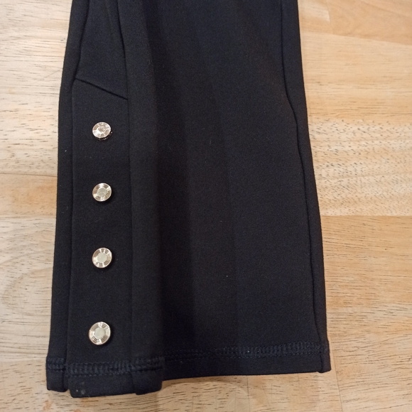 White house black market High-Rise Button Hem Black Slim Capri Jeans. Size XL - Picture 3 of 16